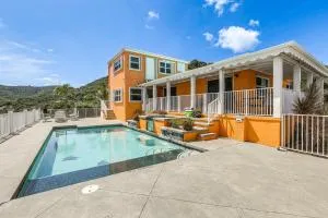 Breezy St Croix Bungalow with Pool and Ocean Views! - Frederiksted