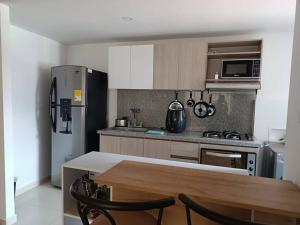 Oasis urbano, cerca a todo, a una cuadra del metro