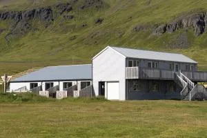 Urdartindur Guesthouse and Cottages - Djupavik