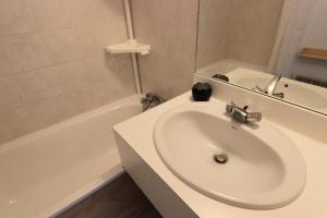 Résidence Reine Blanche - QUARTIER CALME PROCHE DES PISTES MAE-7644