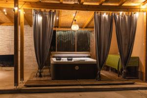 Casa Bella Fruška Gora with HOT TUB