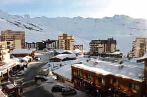 Résidence Neves - VAL THORENS STUDIO 4 PERSONNES RESIDENCE DANS QUARTIER ANIME DE LA STATION MAE-7678