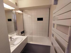 Résidence Reine Blanche - VAL THORENS TRES AGREABLE 2 PIECES POUR 4 PERSONNE AU PIED DES PISTES MAE-7733