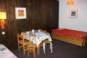 Résidence Olympic - VAL THORENS LUMINEUX STUDIO 3 PERSONNES SKIS AUX PIEDS MAE-7755