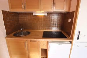 Résidence Trois Vallees - STUDIO 2 PERSONNES EN HAUT DE STATION ET A PROXIMITE DU CENTRE MAE-7801