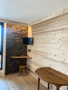 Résidence Hauts De Vanoise - VAL THORENS STUDIO 2 PERSONNES SIMPLE MAIS BIEN SITUE MAE-7818