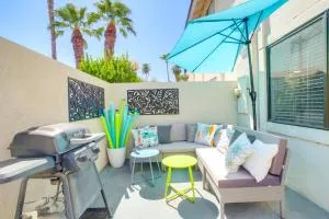 Palm Springs Abode with Pool Access, Near Golfing - Desert Hills Trailer Park