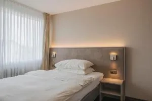 Amanthos Living Zürich Airport - Opfikon