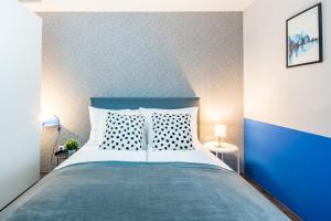 Very Central - Free Parking - Balcony