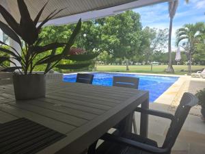 Hermosa casa en condominio campestre el peñon