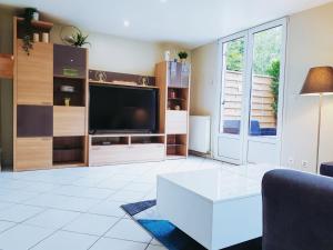 Maisons de vacances Charmant Pavillon - 15 min de Paris - Gare a 300 m : photos des chambres