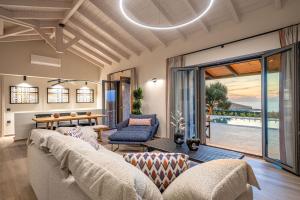Horizon Retreat