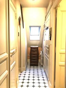 Appartements LE PONTILLARD - Hypercentre - Face a Opera & Parc - Proche Thermes : photos des chambres
