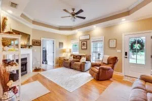 Georgia Countryside Home 3 Mi to Wild Adventures! - Briggston