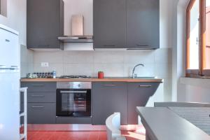 Elba Bellavista -- Casa Palmaiola --