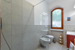 Elba Bellavista -- Casa Palmaiola --