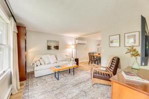 Greenbrier River Retreat w Deck - Steps to Trail!