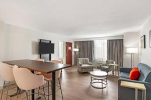 Best Western Premier Richmond City Gateway