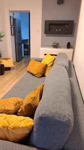 Cherry Apartments- CHILL