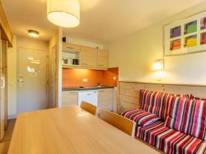 Appartement ensoleillé avec Wifi à La Plagne-Tarentaise - FR-1-351-173