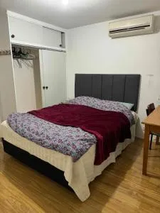 Springvale Couple Room for Rent - Springvale