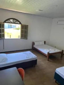 Pousada Oliveiras Pé na Areia - إيتابونا