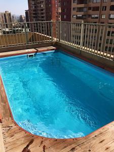 Bello y acogedor dpto cerca metro Baquedano 1303