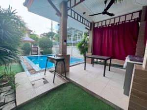 2 storey Villa with private pool and terrace