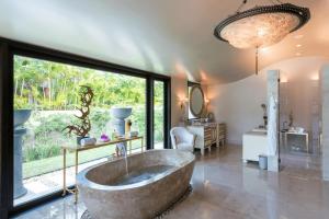 Luxury Villa in La Punta Estates, Enjoy 3,000 Usd Credit for Thanksgiving