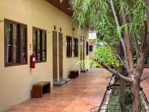 Tachang Airport Hotel