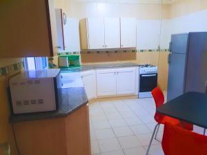 Ennasr City - Jolie S2 avec Internet - Parfait Pour Les familles - Vue panoramique sur la Tunisie - Service Navette