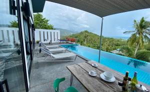 Ko Samui Seaview pool villa Philippa with car