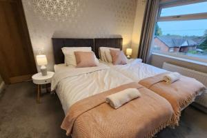 Beautifully Fab 3 bedroom 7 guests house