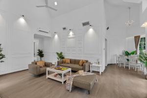 SaffronStays White Pearl - 3BR Vikramgad villa, pool, gazebo, pergola, BBQ & bonfire, near Pinjal, Sajan & Kohoj