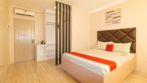RedDoorz Plus at Seventy Five Inn Near Manila Airport