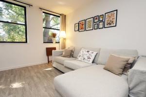 Modern Comfort Near Castle St with WiFi & Parking!
