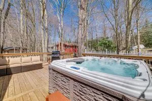 Cozy Tobyhanna Home with Lake Carobeth Access - Tobyhanna