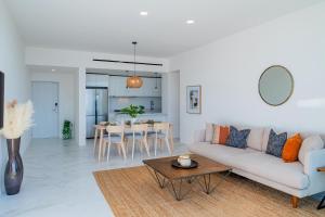 Brand New luxury 2 bedroom condo