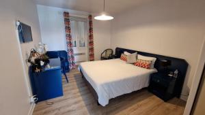 Hotels Hotel Saint Jacques : photos des chambres