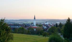 3-Raum-Ferienwohnung Auszeit, Badewanne WC, 82 qm, EG