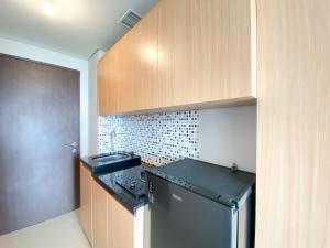 Fancy and Simply Studio at Transpark Juanda Bekasi Timur Apartment By Travelio