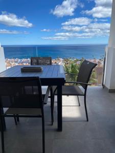 Best seaview luxury duplex BlueSuite 4303