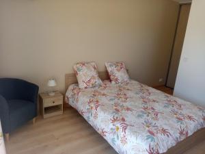 Motels Le COIN TRANQUILLE : Studio Lit King-Size