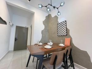 5min to Aeon Nilai Mall&Gembox at Youth City Residences
