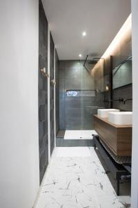 Appartements DK Lodges Netflix Wifi Proche centre ville : photos des chambres