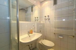 Haus-Sylter-Welle-8-86-OB