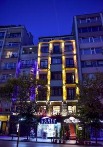 Royal Garden Suite and Hotel