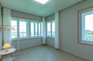 Jeju samdalbada hyang