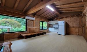 Gapyeong Dume Mountain Pension