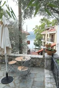 Riva's House - Lithiá